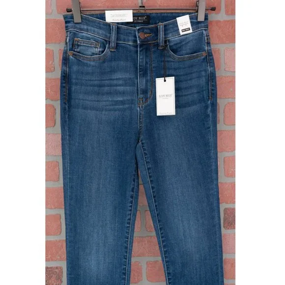 Judy Blue Skinny Jeans w/ Optional Cuff - Picture 6 of 15